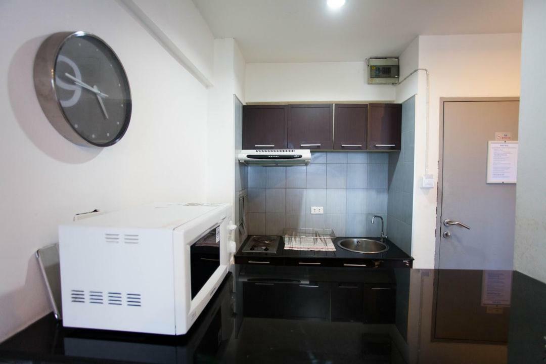 Galare Thong Tower Aparthotel Chiang Mai Exterior foto